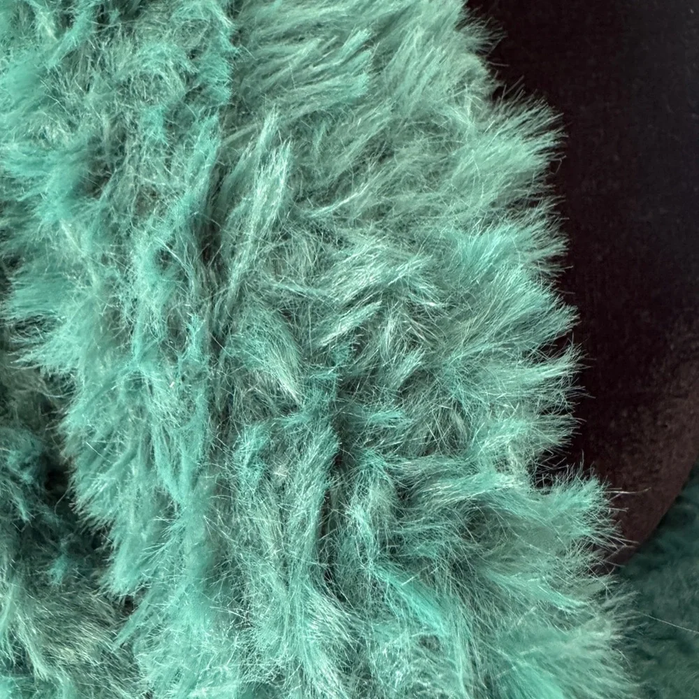 NWT I.N.C. SOFT Teal Faux Fur Wrap Scarf Shawl 66” X 10” WARM Unique